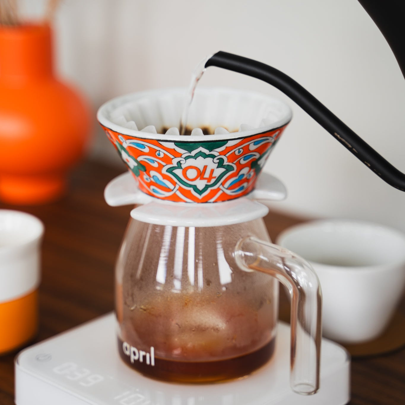 april x Iznik Mavi Cini – Ceramic Brewer