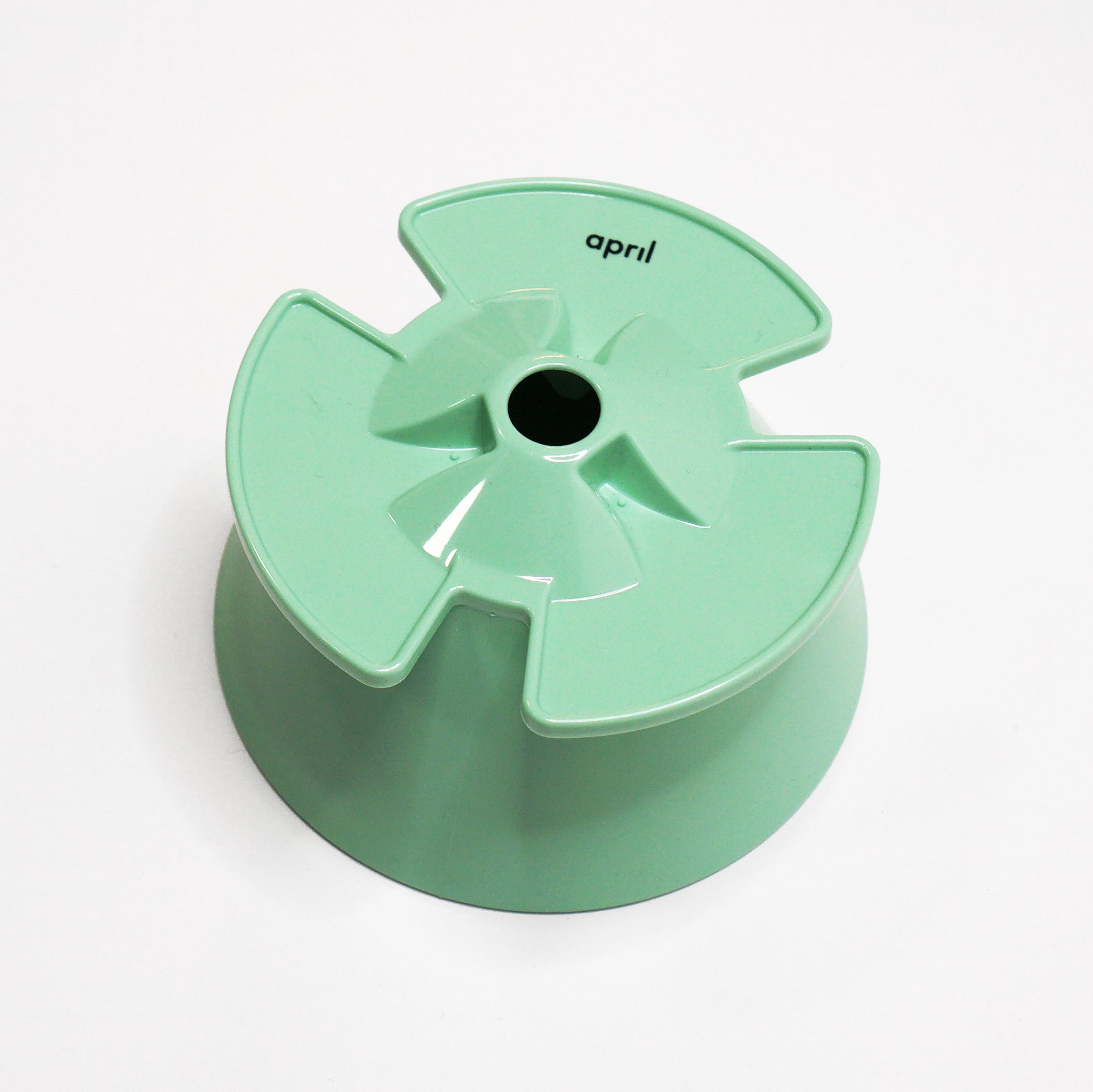 april Plastic Brewer